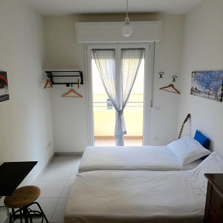 Casa Loren Пезаро Экстерьер фото